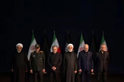 Nội bộ Iran lục đục, phe cứng rắn cảnh báo 'đảo chính mềm'