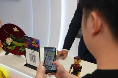 Ngân hàng phải lưu hồ sơ giao dịch đáng ngờ, chuyển tiền điện tử 5 năm