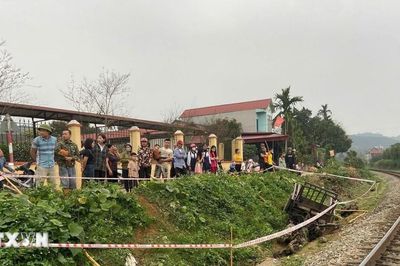 Quảng Ngãi: Băng qua đường sắt bằng lối đi tự mở, một phụ nữ tử vong