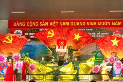 Bồi dưỡng năng lực cán bộ đoàn, tuyên truyền viên trẻ
