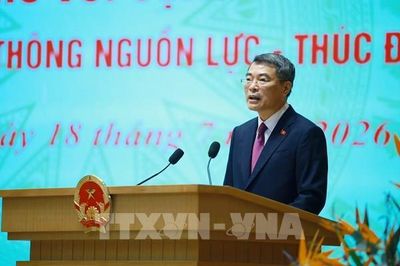 Thủ tướng chủ trì Hội nghị Thường trực Chính phủ với cộng đồng doanh nghiệp