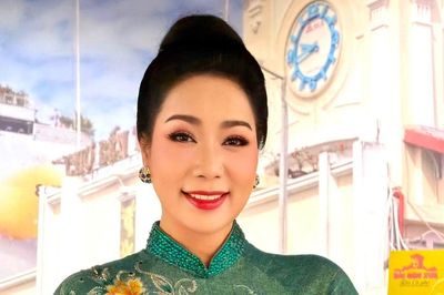 Không nhận ra NSND Trịnh Kim Chi ở tuổi U60