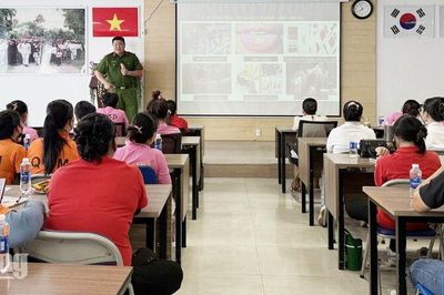 Công nhân Hwaseung Rạch Giá được chăm sóc kiến thức sức khỏe