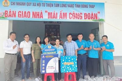 Trao 'Mái ấm Công đoàn' cho chị Nguyễn Thị Nguyệt Kiều
