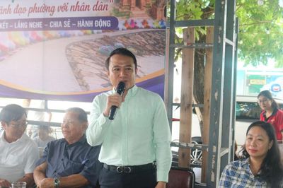Mô hình 'Cà phê sáng của lãnh đạo phường với Nhân dân' của phường Phú Thủy