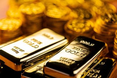 Giá vàng tuần tới: Áp lực giảm vẫn lớn, mốc 4.000 USD/oz tiếp tục là phép thử