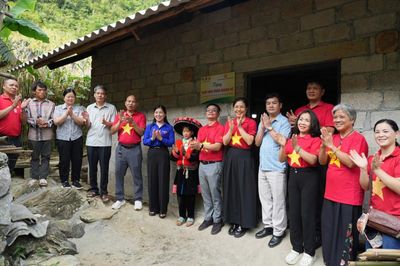Tỉnh Đoàn khánh thành nhà 'Khăn quàng đỏ' cho học sinh có hoàn cảnh khó khăn tại xã Xuân Trường