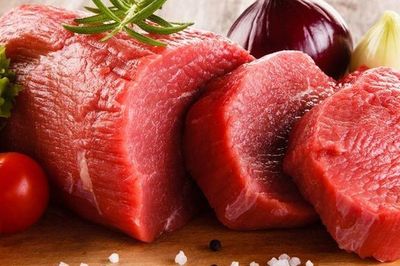Người sau 50 tuổi không nên ăn 3 loại thịt này, càng ăn càng dễ sinh bệnh