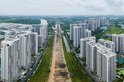 Rà soát toàn diện quy định về đầu tư, đất đai và thuế để gỡ vướng cho doanh nghiệp