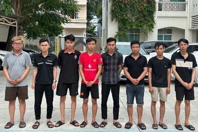 Bắt quả tang 38 đối tượng cá cược bóng đã mùa World Cup 2026 tại quán cà phê
