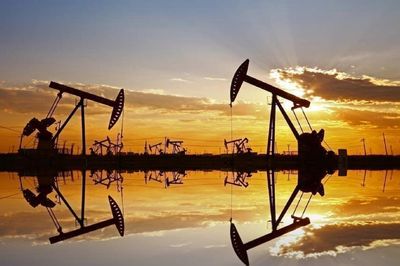 Giá xăng dầu hôm nay 18/7: Đảo chiều tăng mạnh