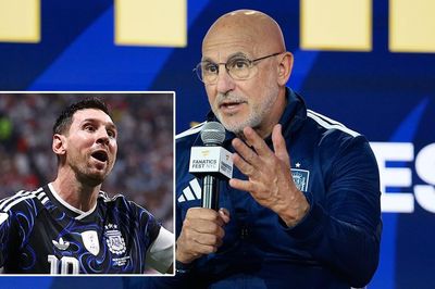 Nhớ bài học đau đớn, HLV De la Fuente tuyên bố Tây Ban Nha 'không kèm Messi'