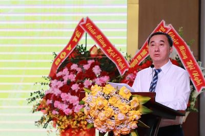 Thứ trưởng Trần Văn Thuấn: Dược bệnh viện phải thành một trụ cột của chất lượng điều trị và an toàn người bệnh