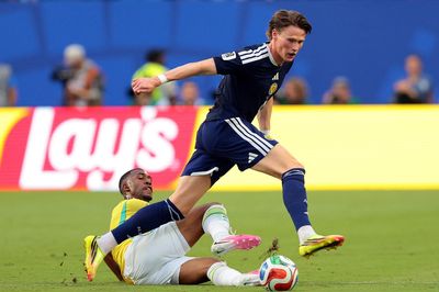 Scotland hé lộ cách Argentina có thể hạ Tây Ban Nha