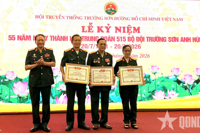 Sáng mãi nghĩa tình Trường Sơn