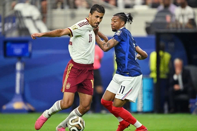 Pep Guardiola đã đúng về Rodri