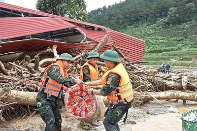 Thiệt hại do mưa lũ, sạt lở đất tiếp tục tăng lên 271,64 tỷ đồng