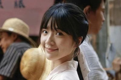 Tương lai của nữ sinh vừa tốt nghiệp, Lý Tư Đồng một bước 'tỏa sáng' nhờ 'Dear You'