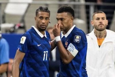 Một pha bóng đưa hai cầu thủ đi vào lịch sử tại World Cup 2026