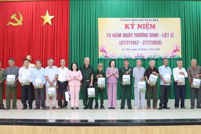 Phó Chủ tịch Quốc hội tri ân người có công tại Đắk Lắk
