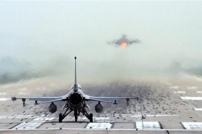 Miền Nam Iran sẽ bị ngăn cách khỏi phần còn lại của đất nước sau đòn tấn công của Mỹ?