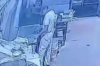 Thợ làm bánh tử vong khi bị cuốn vào máy trộn bột công nghiệp