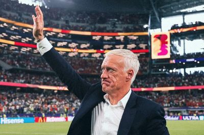 Ngày chia tay buồn của HLV Deschamps
