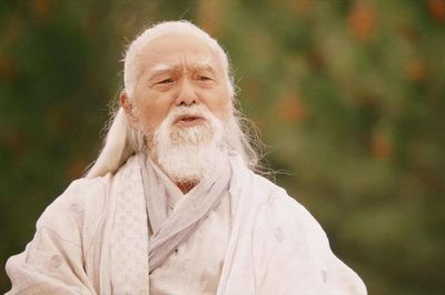 Trương Tam Phong không phải cao thủ mạnh nhất Ỷ Thiên Đồ Long Ký