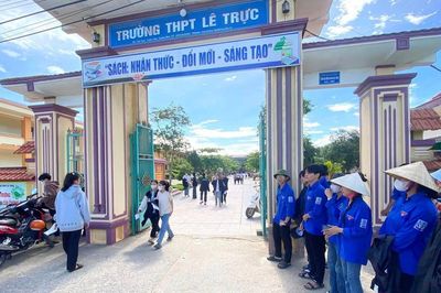 Khởi tố 2 giáo viên ở Quảng Trị liên quan tiêu cực tại kỳ thi tốt nghiệp THPT 2026