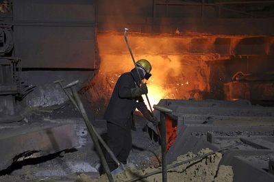 Trung Quốc phát tín hiệu sử dụng công cụ pháp lý sau vụ Anh quốc hữu hóa British Steel