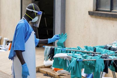 Các nước châu Phi tăng cường phối hợp ngăn chặn dịch Ebola lây lan