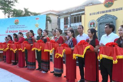 Khánh thành Bia di tích Sở Chỉ huy Sư đoàn 471 Trường Sơn tại xã Bến Giằng