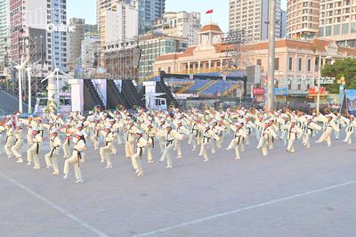 Gần 200 người đồng diễn thể dục dưỡng sinh hưởng ứng Festival Biển