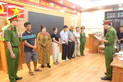 Khởi tố nhóm đối tượng tiêu thụ hơn 250 tấn lợn nhiễm dịch tả lợn châu Phi