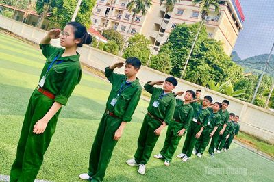 Trưởng thành từ Học kỳ trong quân đội
