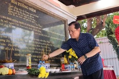 Đau đáu những thân nhân liệt sĩ lặng thầm chờ mẹ, mong cha