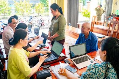Đưa dịch vụ công đến tận khu dân cư