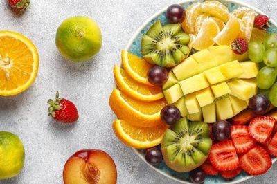Ăn trái cây tráng miệng vào thời điểm này là lầm to, chỉ tiện chứ không tốt như nhiều gia đình vẫn nghĩ