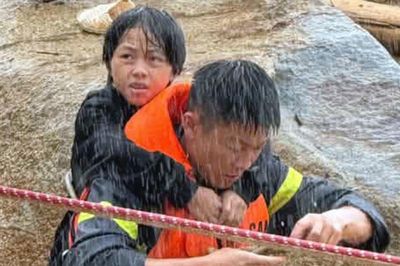Dự báo thời tiết 19/7: Miền Bắc mưa lớn ở vùng núi, đồng bằng nắng nóng cục bộ
