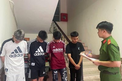 Triệu tập nhóm thanh niên vác 'phóng lợn' đâm chém gây náo loạn trong đêm