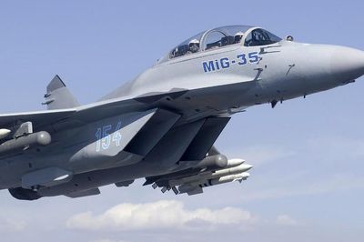 Lợi thế lớn nhất của tiêm kích MiG-35 Nga gần như 'vô dụng' trước F-35 Mỹ