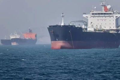 Eo biển Hormuz tê liệt, báo động 'van an toàn' của thị trường năng lượng