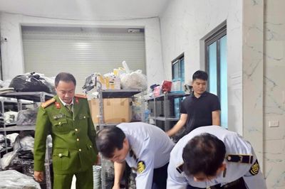 Siết trách nhiệm trên sàn thương mại điện tử