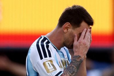 120 phút đáng quên của Messi