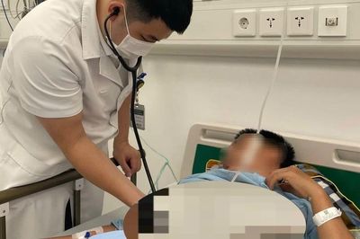 Bệnh viện Bạch Mai cơ sở Ninh Bình đang tích cực cứu chữa 8 nạn nhân ngộ độc khí H₂S