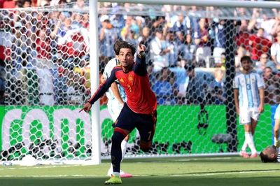 Đánh bại Argentina, Tây Ban Nha vô địch World Cup lần thứ hai