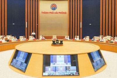 Thành ủy Hải Phòng đặt mục tiêu tăng trưởng GRDP hơn 13%/năm