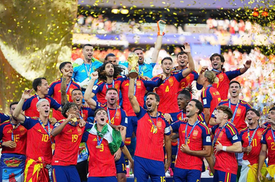 Thắng Argentina, Tây Ban Nha lần thứ 2 vô địch World Cup