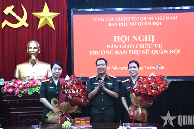 Bàn giao chức vụ Trưởng ban Phụ nữ Quân đội
