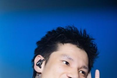 Hàng ngàn người xin chụp ảnh với MCK